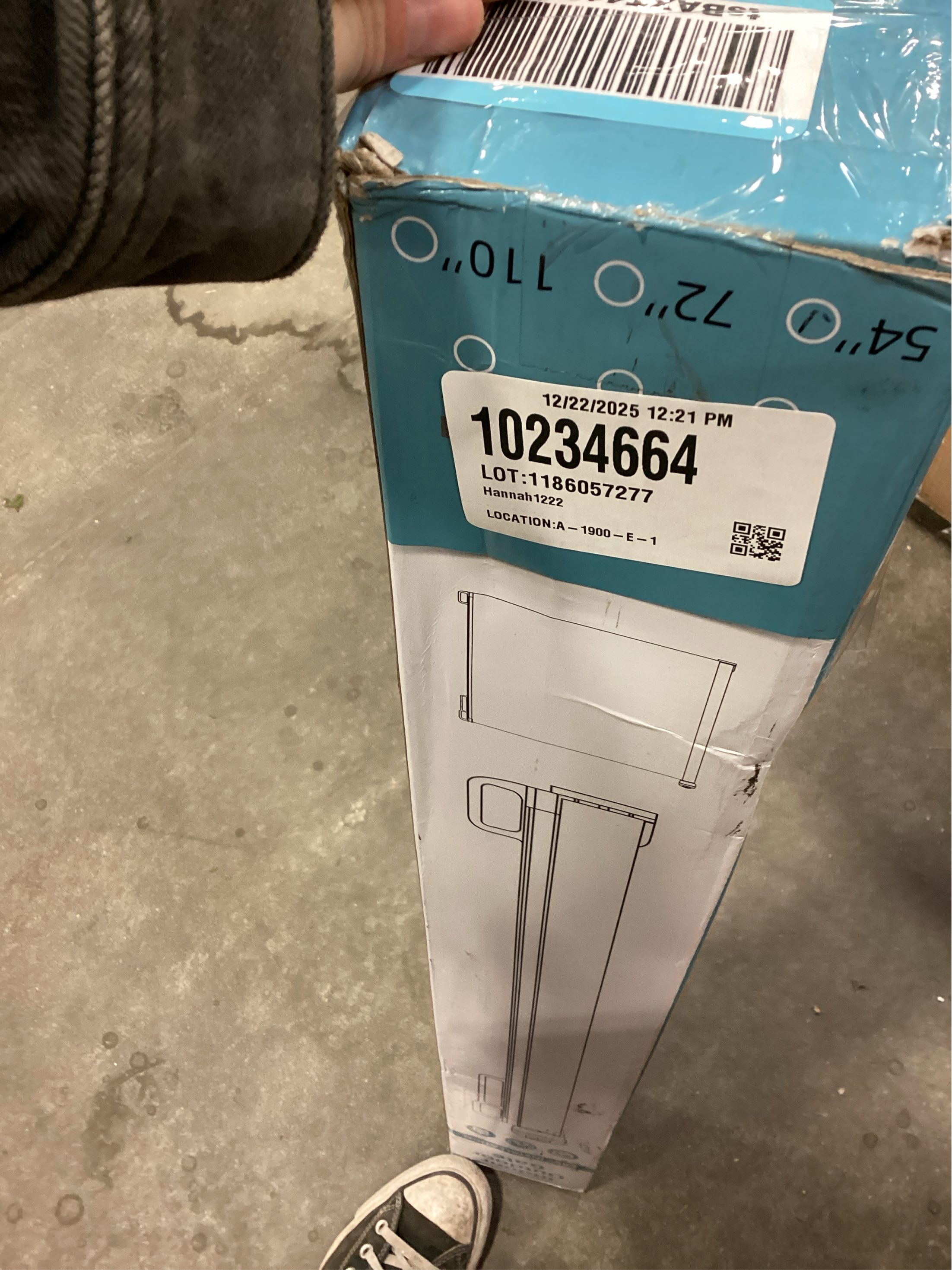 probebi Retractable Baby, Child & Dog Gates for Stairs, Extends to 54 Wide 34 Tall, Use for Outdoor, Indoor, Hallways, Doorways, Deck, Porch, Black