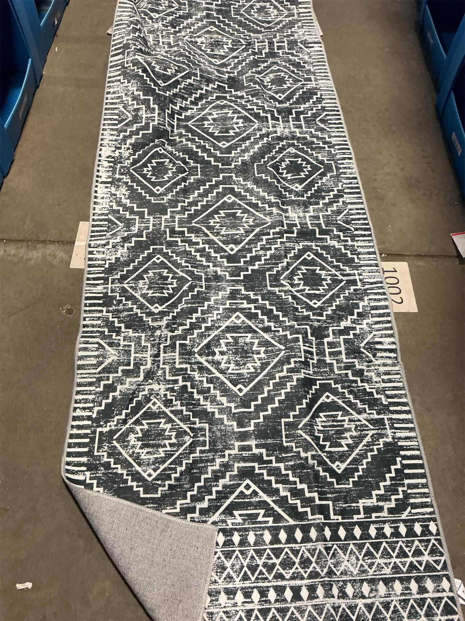 Wonnitar Moroccan Washable Kitchen Runner Rug 2'6x8', Non-Slip Dark Grey Boho Rug Runners for Hallways, Farmhouse Floor Carpet Soft Runner for Bathroom Hall Entyway (Dark Grey,2'6x8')