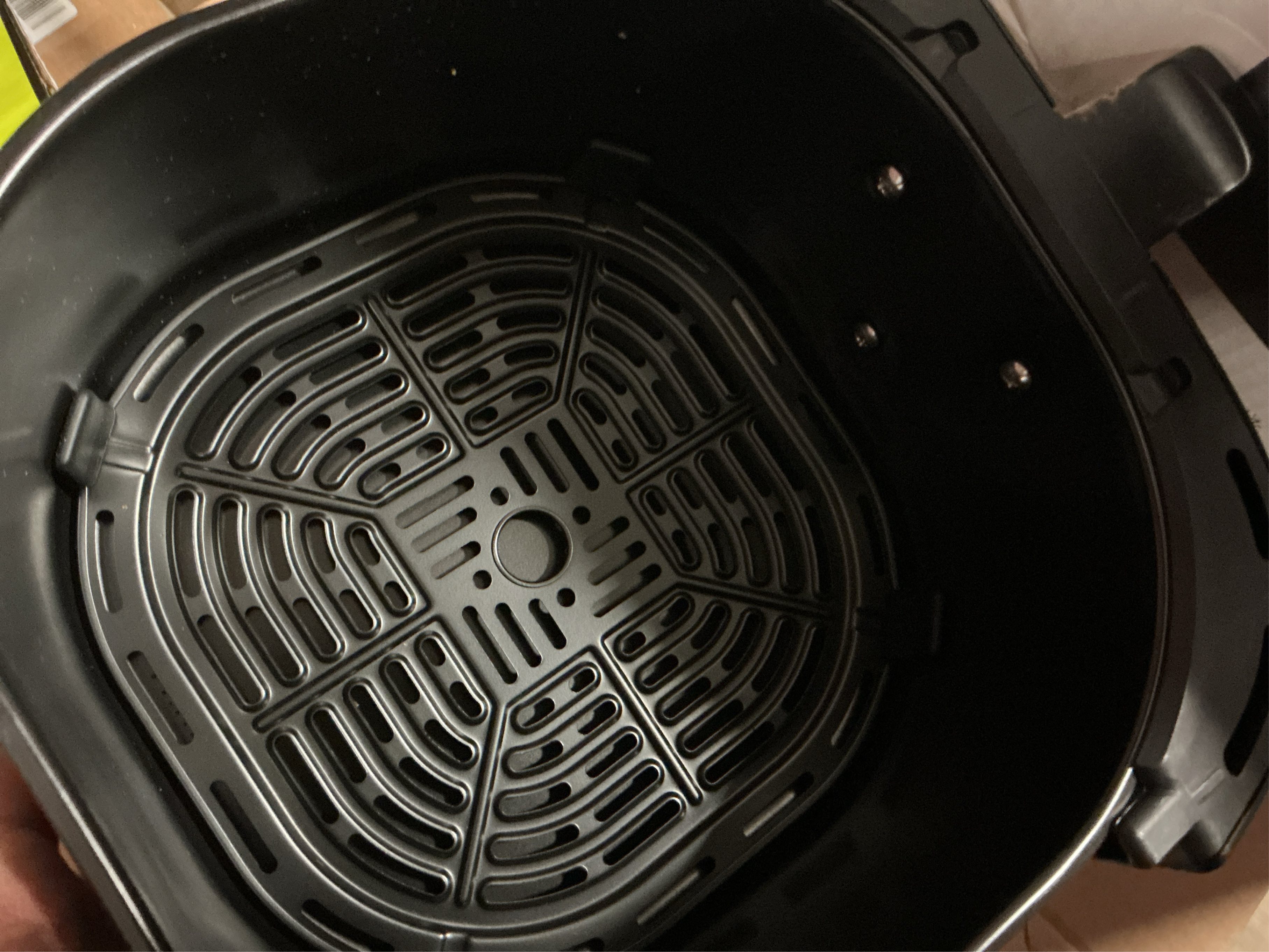 Chefman Air Fryer – 4 QT Compact Airfryer for Quick & Easy Meals in Minutes, Features Hi-Fry Technology for Extra Crisp, Touchscreen Controls with 4 Presets, Nonstick & Dishwasher Safe Basket - Black