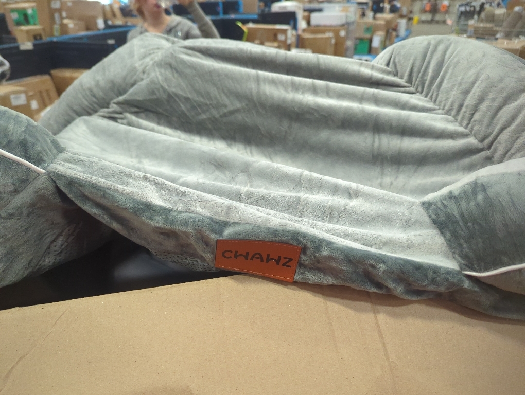 EHEYCIGA Orthopedic Dog Beds for Extra Large Dogs 44x32Inch, Waterproof Memory Foam XL Pet Bed with Sides, Non-Slip and Egg-Crate Foam Big Dog Couch Bed with Washable Removable Cover, Grey