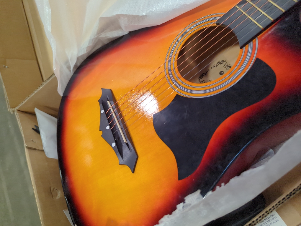 Guitar Acoustic Guitar Bedroom Beginner Family Teaching Fingerstyle Folk Performance 38-inch Portable Solid Wood Beginner Acoustic Guitar Starter Package Student G (Orange Long)