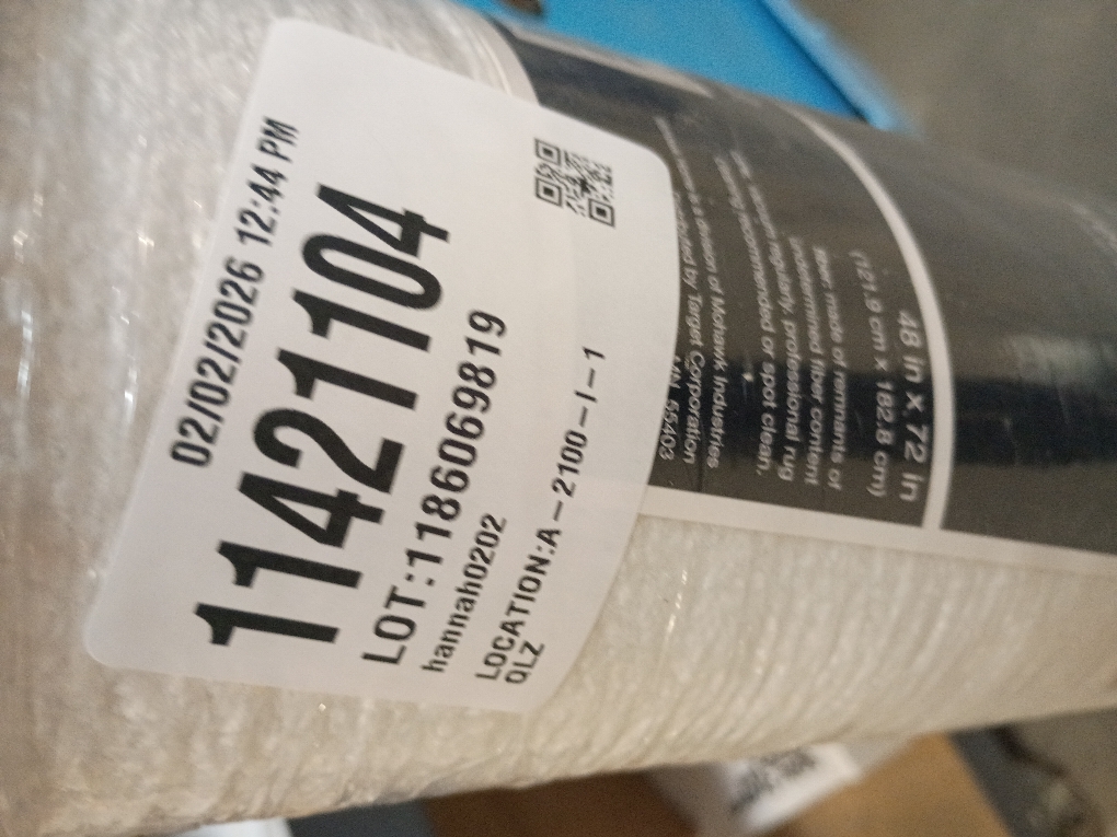 4' ' Mohawk Area Rugs