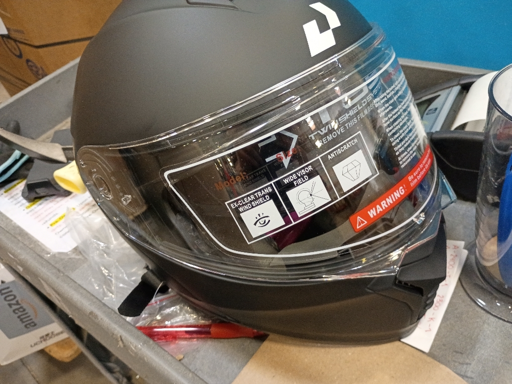 ILM Bluetooth Integrated Modular Flip up Full Face Motorcycle Helmet Sun Shield Mp3 Intercom Model 953/953 PRO