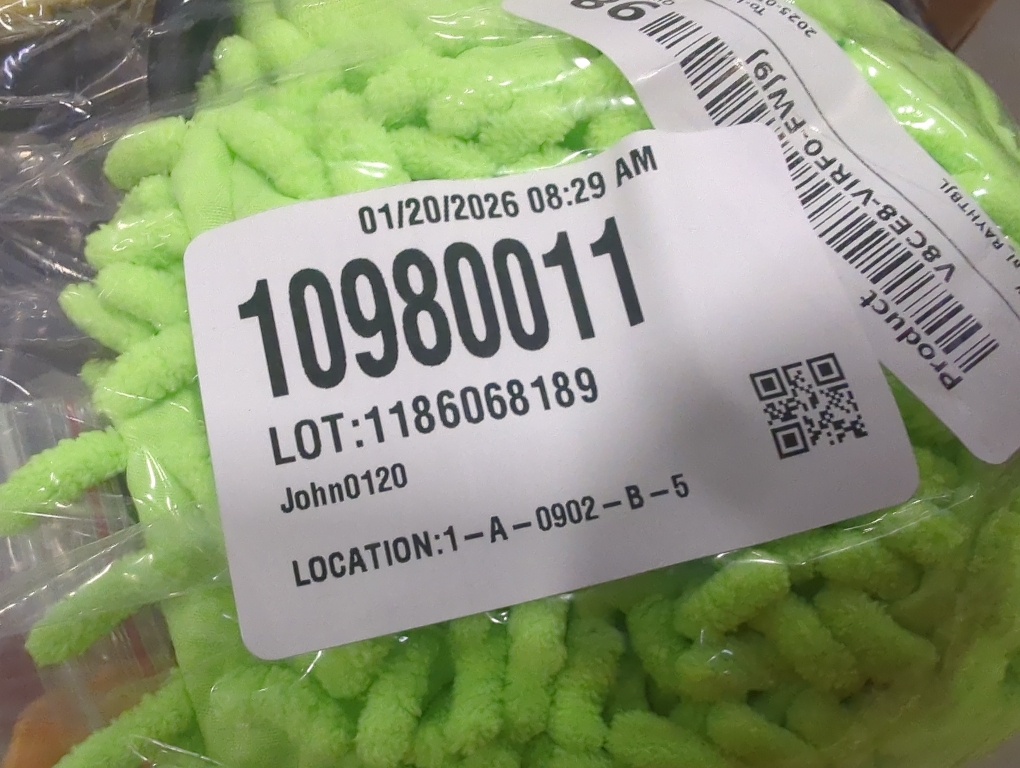 Foam Cannon Dual Connector for Pressure Washer, Car Wash Foam Gun Kit 1/4 Inch Quick Connector, Adjustable Soap Cannon with 5 Pressure Washer Nozzle Tips, Adapter, 1 Liter, A Fluorescent Green Glove