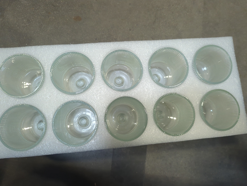 TarHong Mesa Premium Plastic Drinkware Stacking Beverage/Wine Goblet, 15 Ounce, Clear, Set of 6