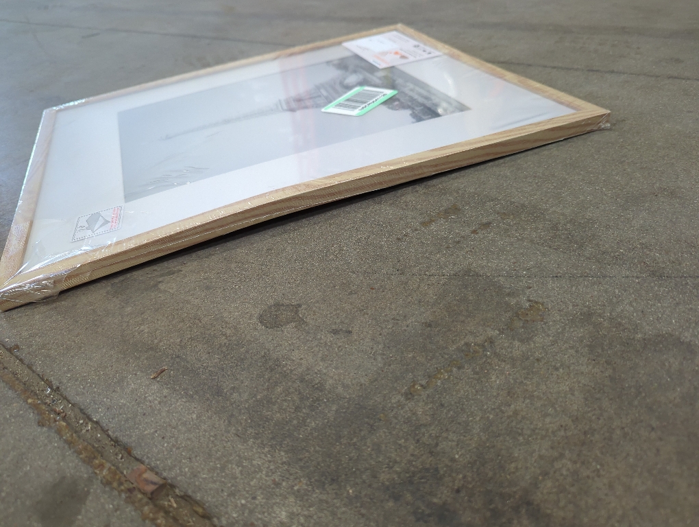 upsimples 11x14 Picture Frame, Display Pictures 8x10 with Mat or 11x14 Without Mat, Wall Hanging Photo Frame, Natural, 1 Pack