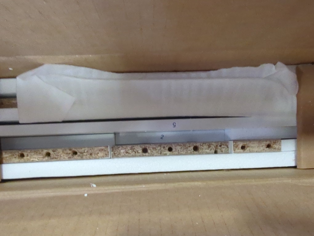 Hivvago bathroom medicine cabinet with single mirror door - White