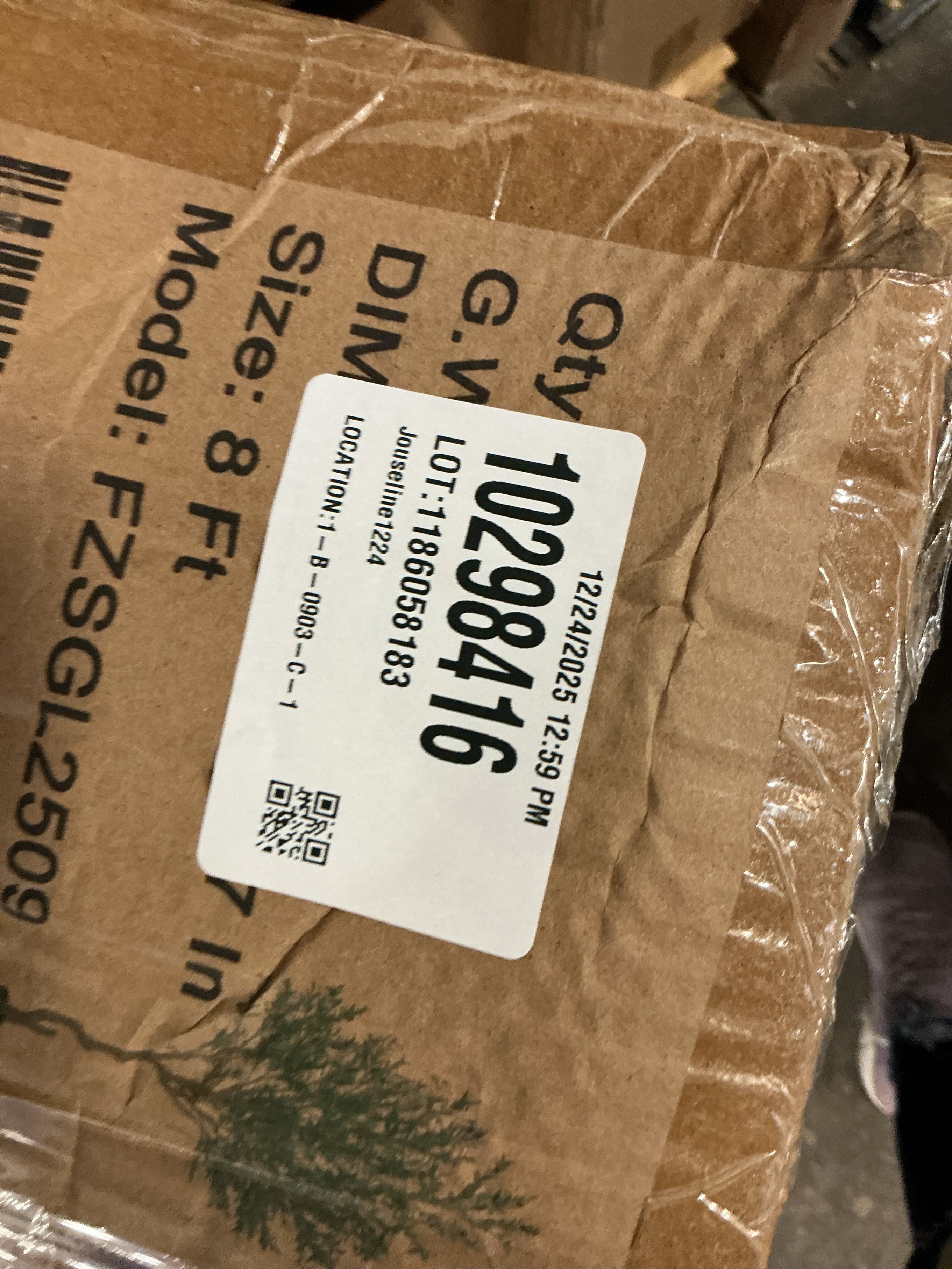 Tall Faux Olive Tree，8ft（96in） Realistic Potted Silk Artificial Olive Tree， Fake Olive Trees Indoor with Green Leaves and Big Fruits for Home Office Living Room Stairs Patio Decor.