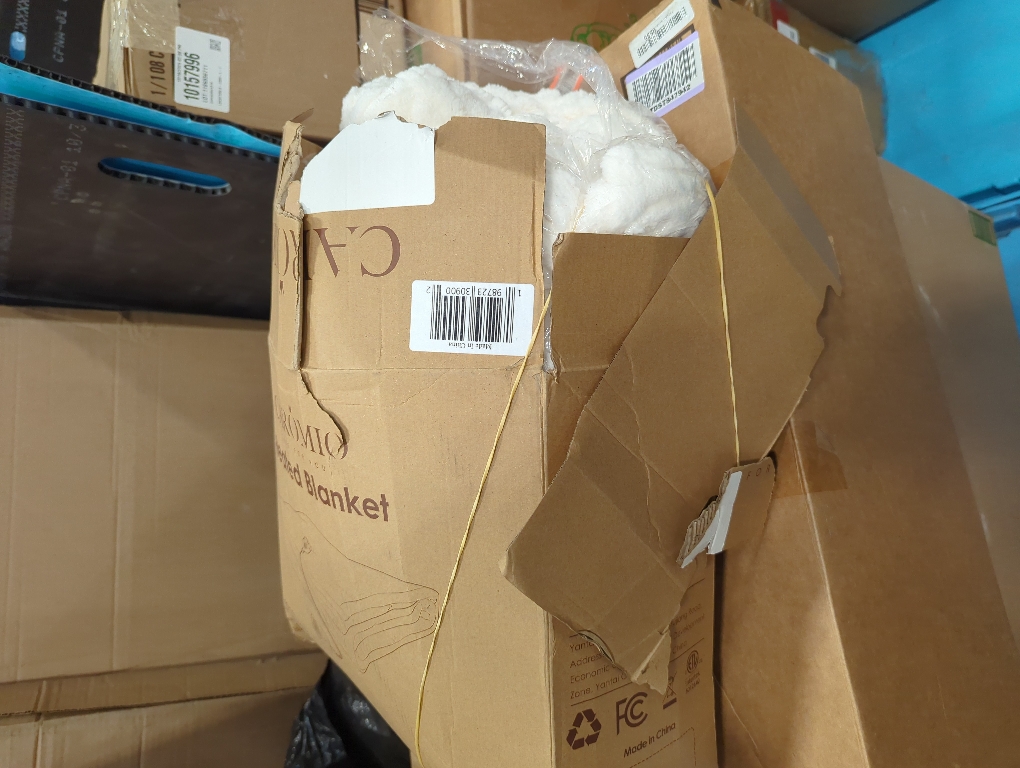 CAROMIO Electric Blanket Queen Size Dual Control - Thick Tufted Sherpa Heated Blanket Queen with 10 Heating Levels and 10 Time Settings, ETL Certified Fast Heating Blanket Queen Size 84×90, White