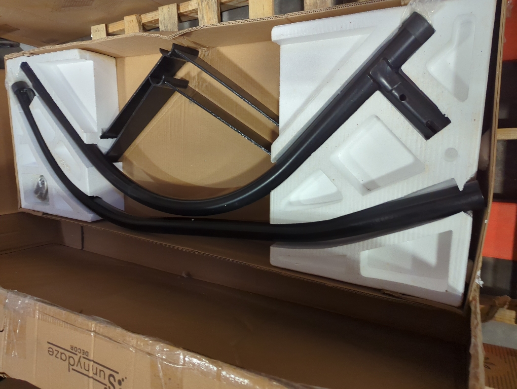 Sunnydaze Steel C-Stand for Hanging Hammock Chair - Indoor or Outdoor Use - Durable 300-Pound Capacity - Black