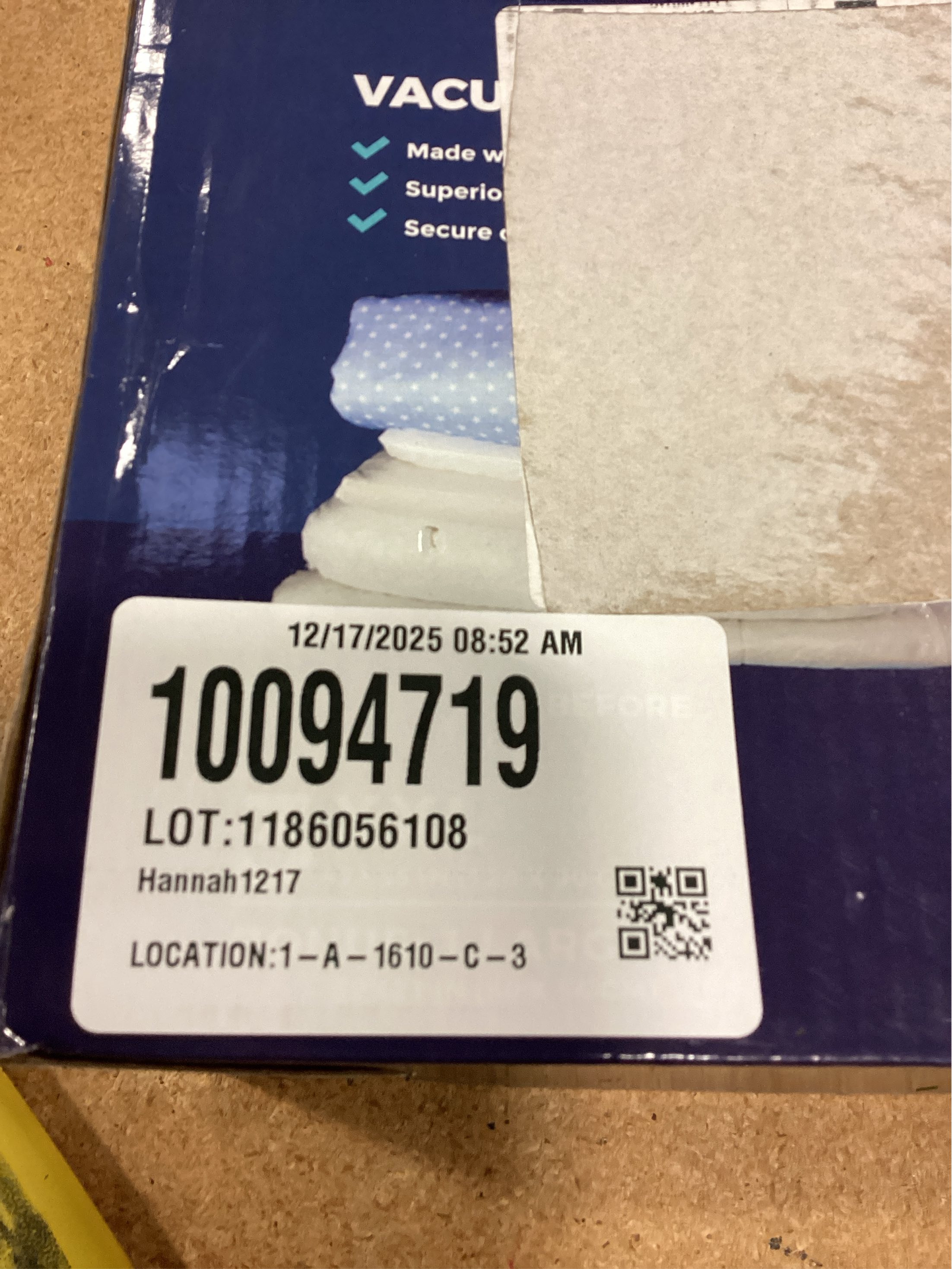 3-Pack XXL,Vacuum Storage Bags,Space Saver Bags for Clothes Storage – XL Comforters,Mattress Topper,3x XXL Bags (47x35in),Bonus 1x Large Bag (32x21in)