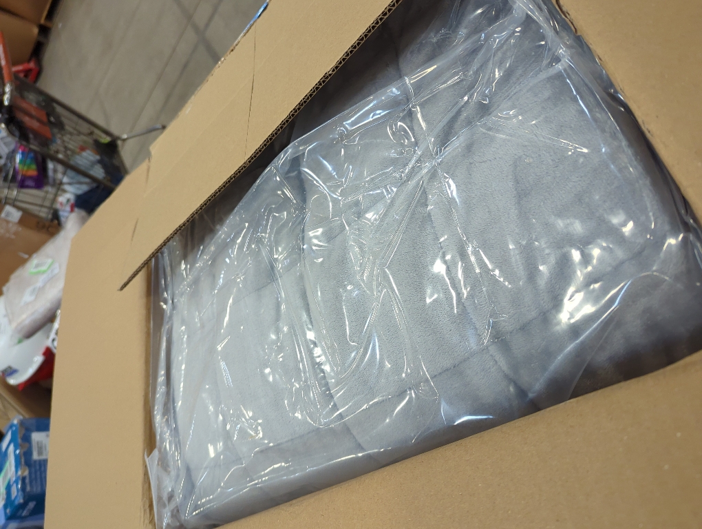 Cottonblue Sherpa Fleece Weighted Blanket 12lbs, Sherpa Flannel Cozy Plush Bed Blanket, Fuzzy Bedding Blankets Throw, Minky Soft Blanket for Sofa Bed, 48 x 72 inches,Grey