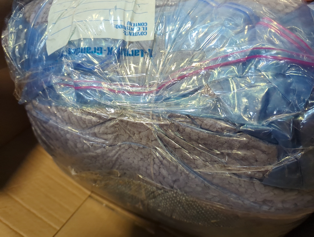 Muddy Mat® Cloud K-9 Dog Beds for Large Dogs & Cats, Soft & Relaxing Round Dog Bed, Chenille Material, Removable Cover, Washable & Dryer Safe – Grey Large (40x40)