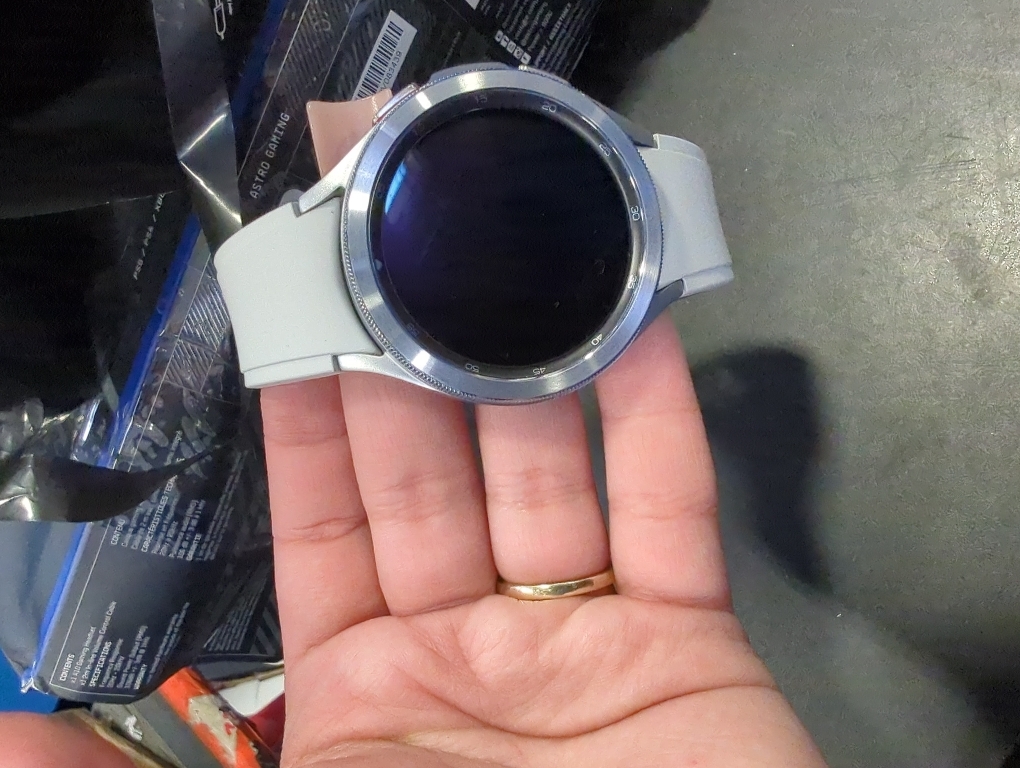 Samsung Electronics Galaxy Watch 4 Classic 46mm Smartwatch with ECG Monitor Tracker for Health Fitness Running Sleep Cycles GPS Fall Detection Bluetooth US Version, Silver (Renewed)