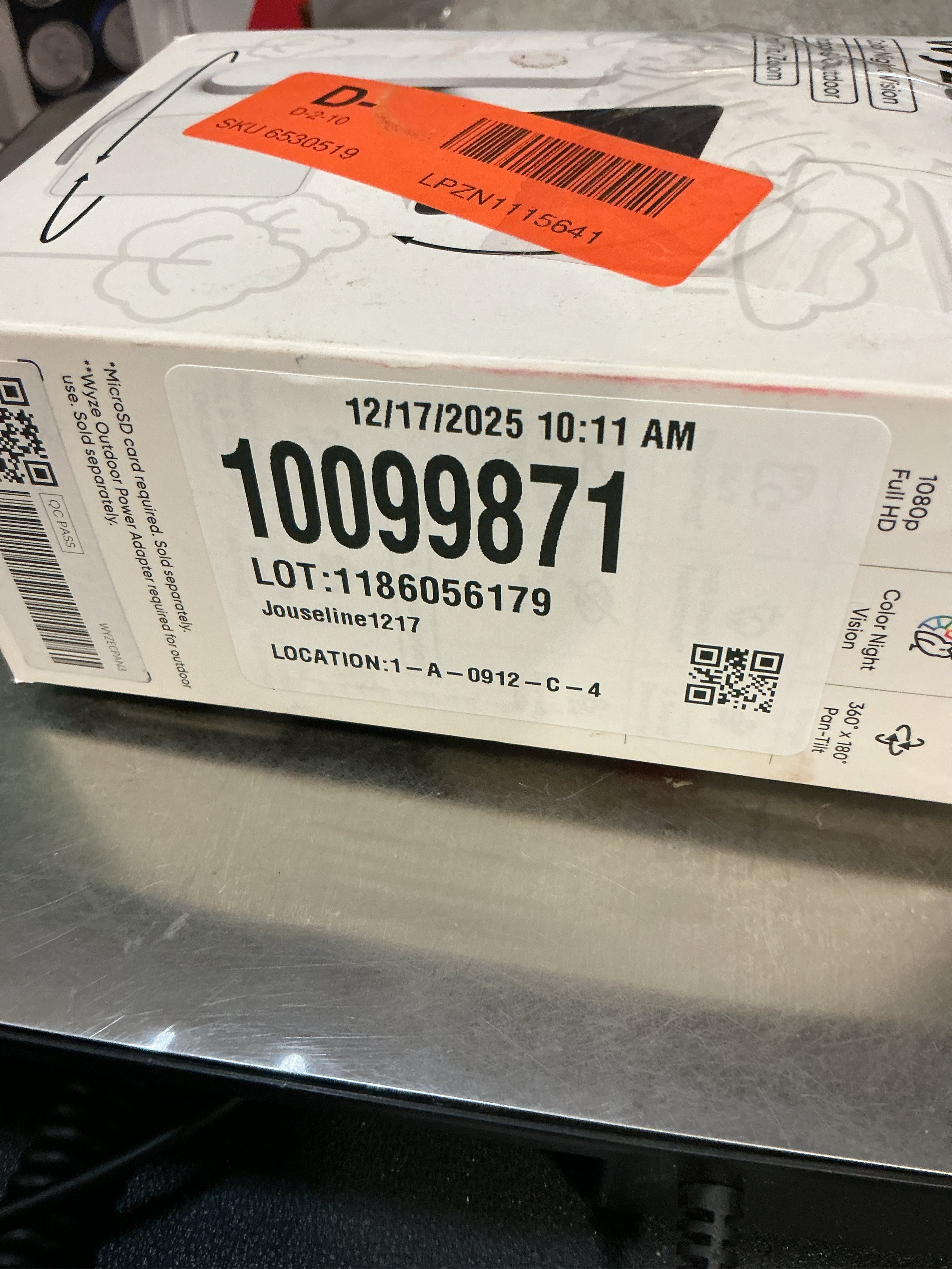 Wyze Cam Pan v3 Indoor/Outdoor Wired Security Camera ...