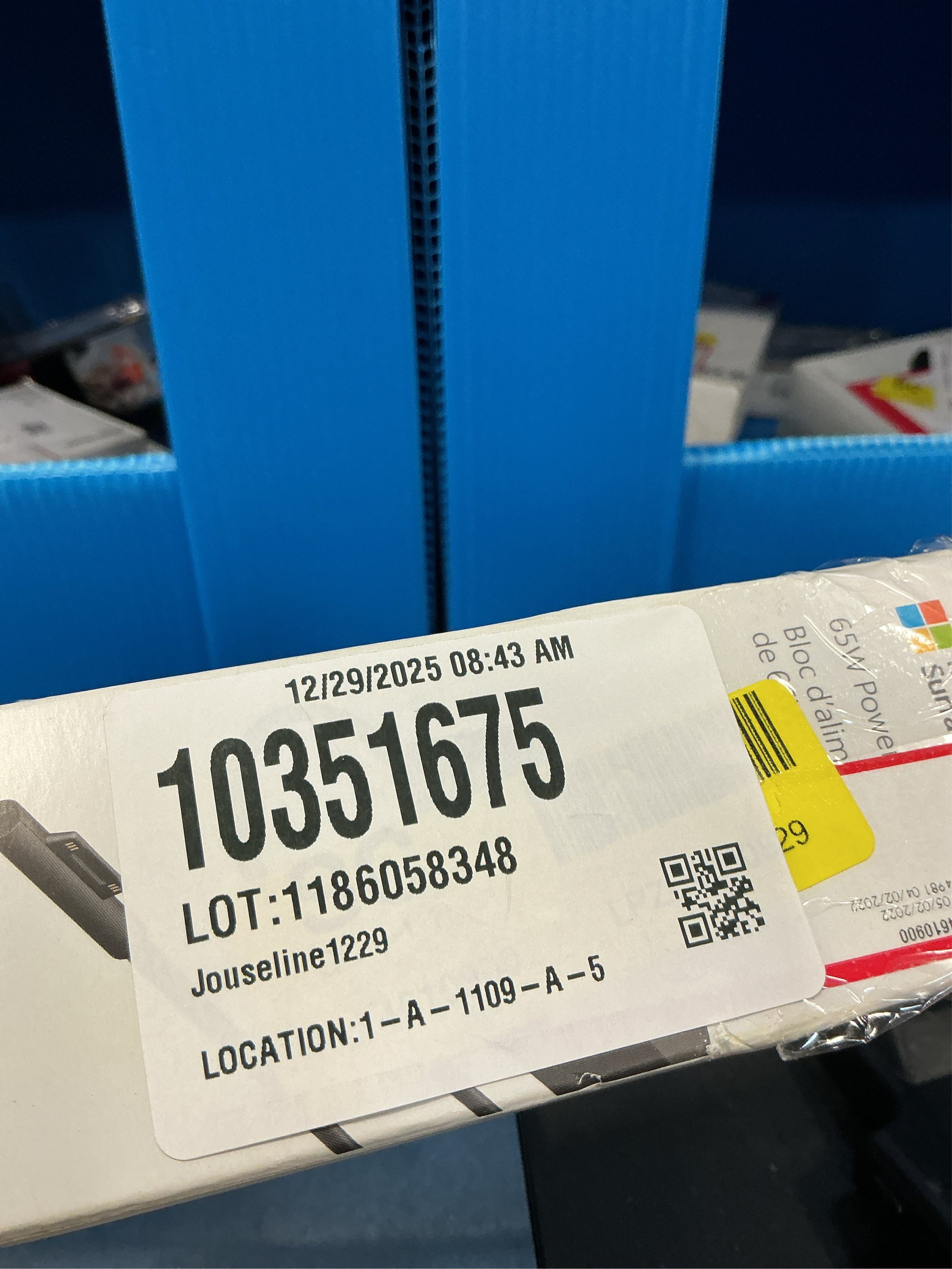Microsoft Surface 65W Power Supply - Wired Charging Method - 65W Power Supply - Magnetic Connector - Designed for Surface Devices