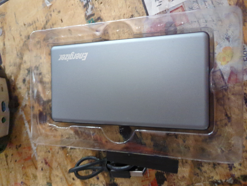 Energizer - Ultimate Lithium 20,000mAh 18W Fast Charge Portable Charger/Power Bank QC 3.0 & PD 3.0 for Apple, Android & USB Devices - Gray