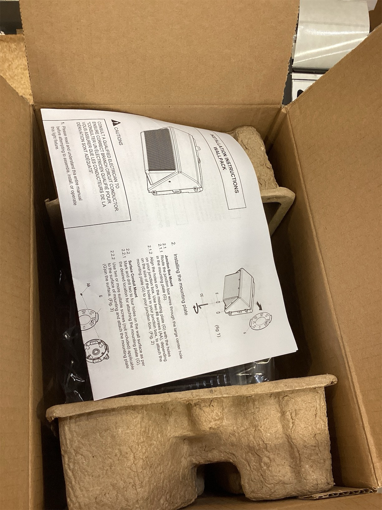 1Pack 130W LED Wall Pack Light – 20800LM, IP65 Waterproof, Photocell Sensor, 6000K Daylight White, Ideal for Commercial Outside Lighting