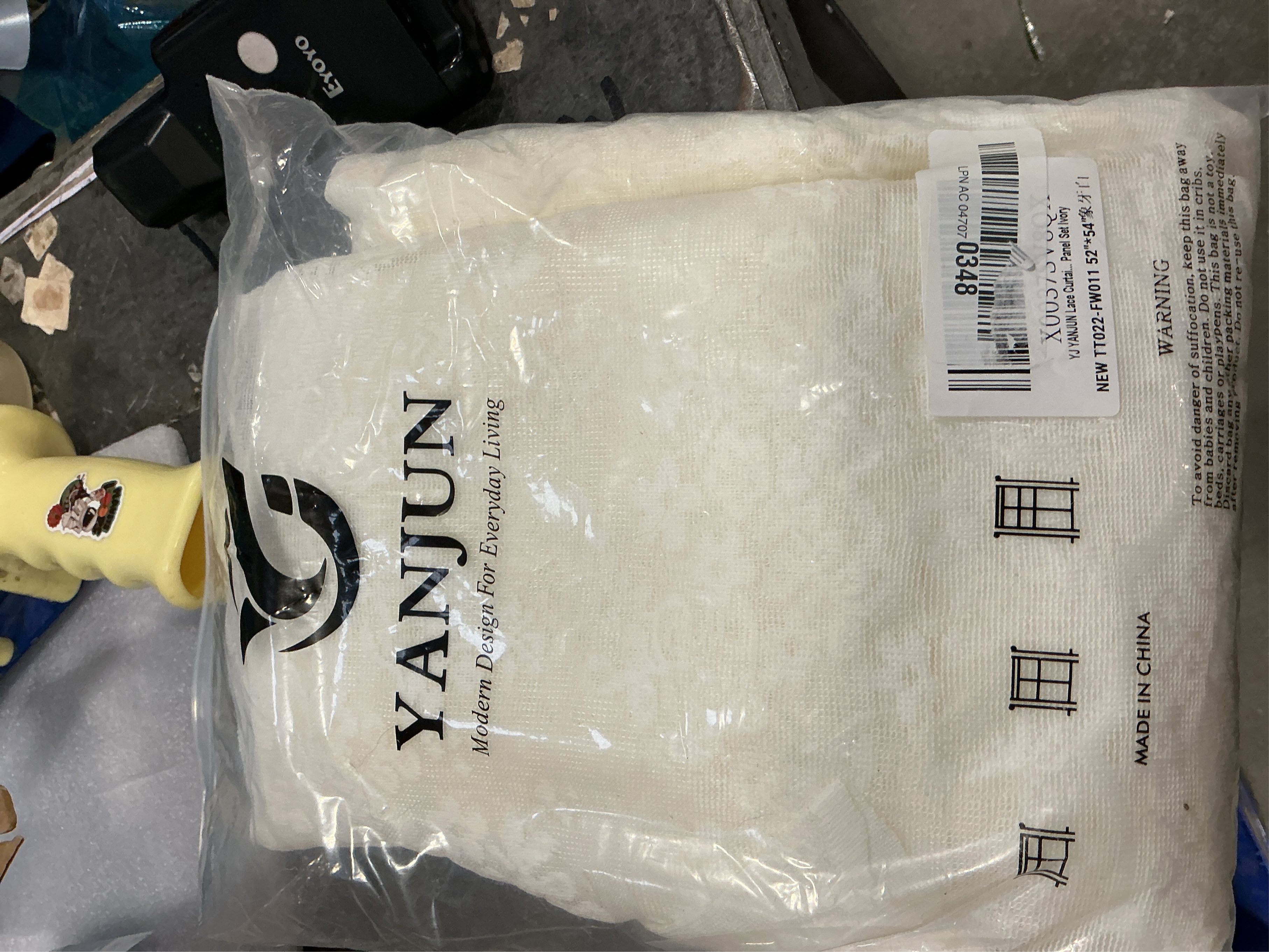 YJ YANJUN Lace Sheer Curtains 54 inch Length-Country Vintage Floral Curtains Short Curtains for Bedroom Set of 2, 52 x 54 Inch Ivory