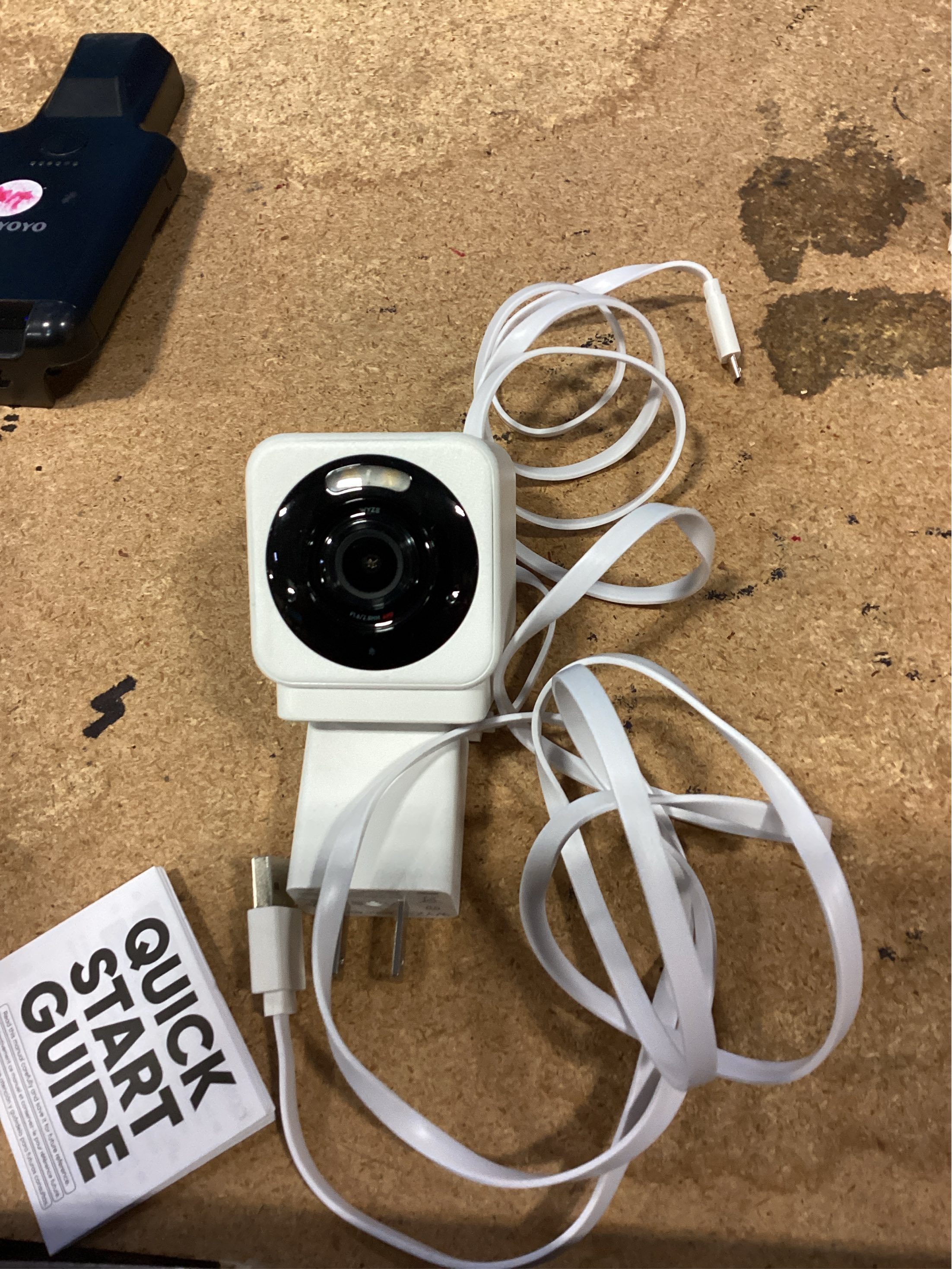 Wyze Cam V4 Plug-in Indoor and Outdoor Smart-Enabled Security Camera