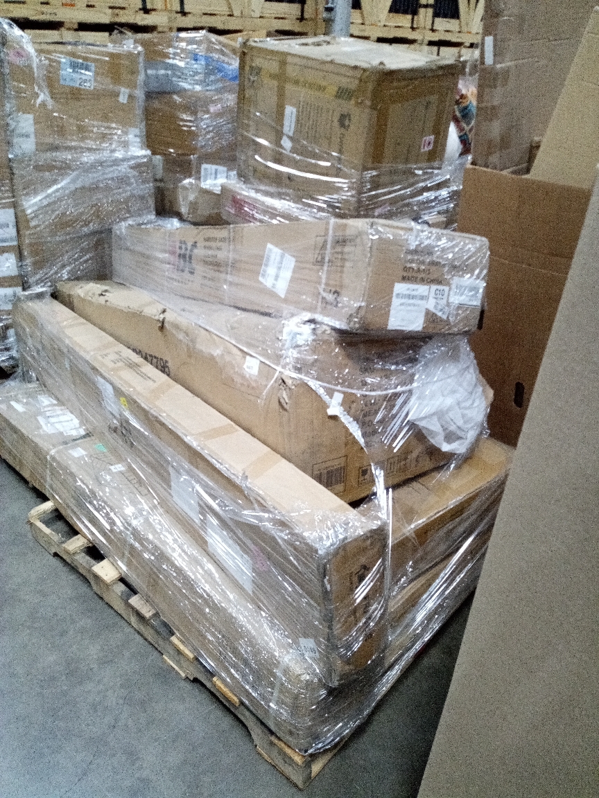 Wayfair Mixed Returns Salvage Pallet