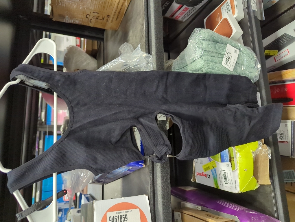 Size S/M Womens Suave Cut-Out Seamless Bodysuit One Piece Sleeveless Tank Tops Shorts Rompers Jumpsuit Everyday Shaping Bodysuit