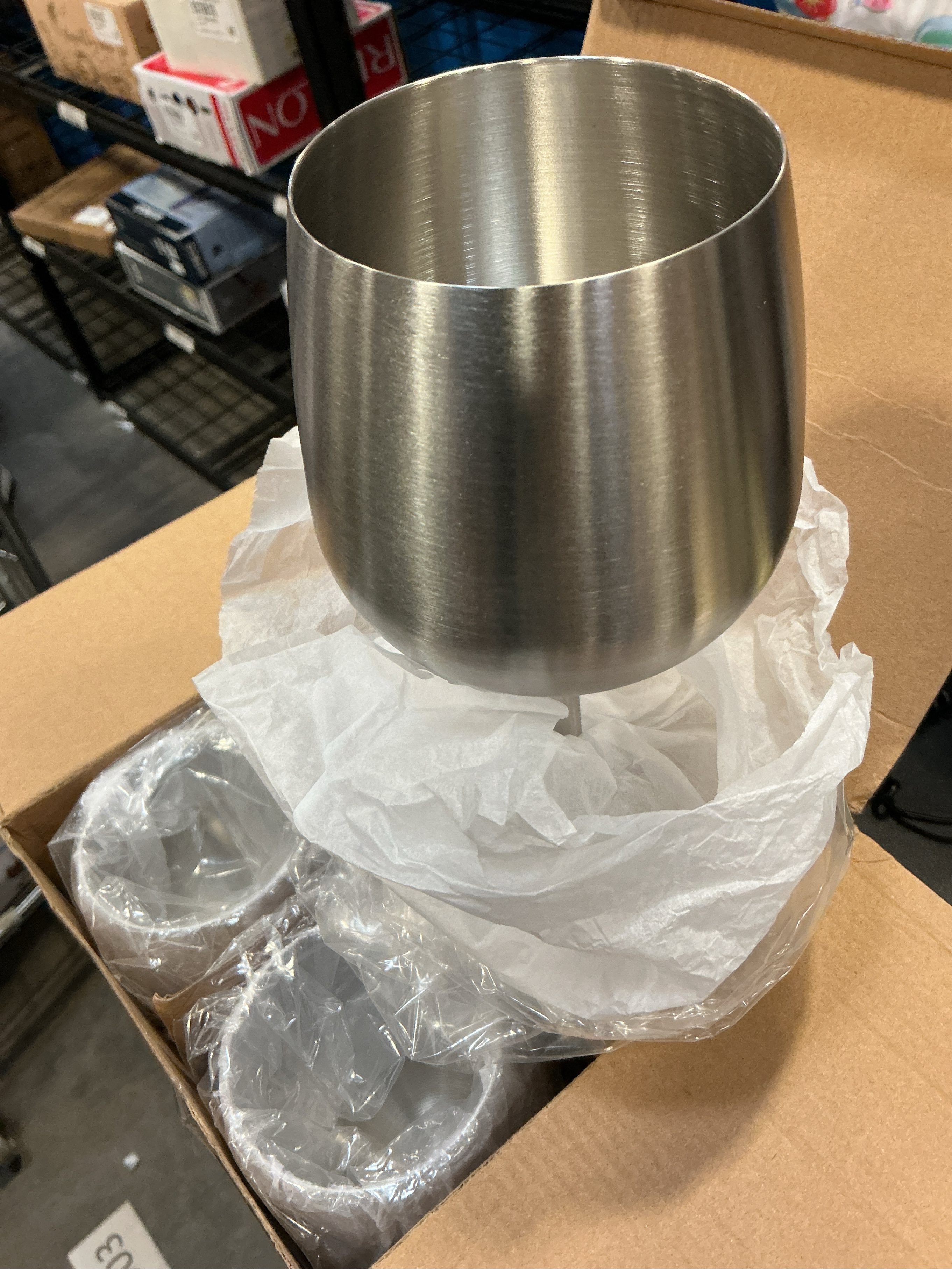 Gusto Nostro Stainless Steel Wine Glass - 18 oz - Cute, Unbreakable Wine Glasses for Travel, Camping and Pool - Fancy, Unique and Cool Portable Metal Wine Glass for Outdoor Events, Picnics (Set of 4)