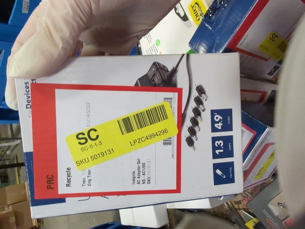 Belker 12W 3V 4.5V 5V 6V 7.5V 9V 12V Adjustable Voltage Universal AC/DC Adapter Power Supply for Household Electronics,Micro USB - 1A Max. [BN]