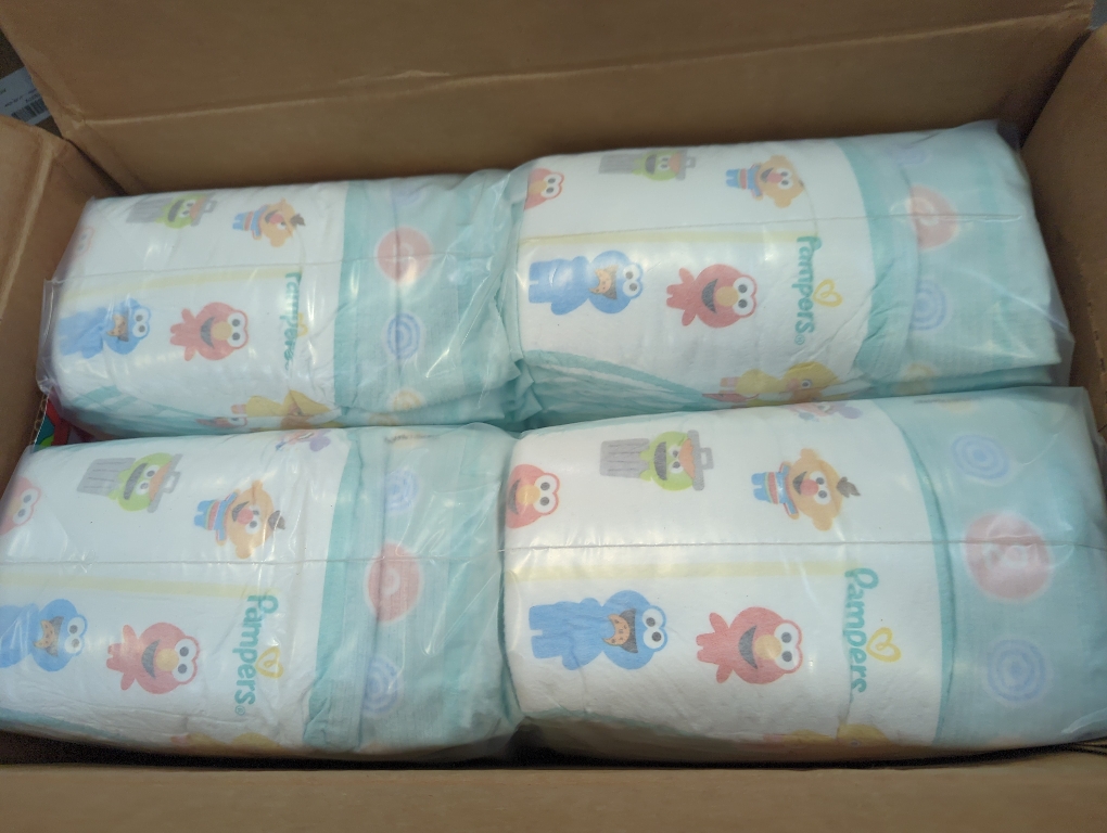 Pampers Diapers - Baby Dry - Size 2, 112 Count, Absorbent Disposable Infant Diaper (Packaging May Vary)