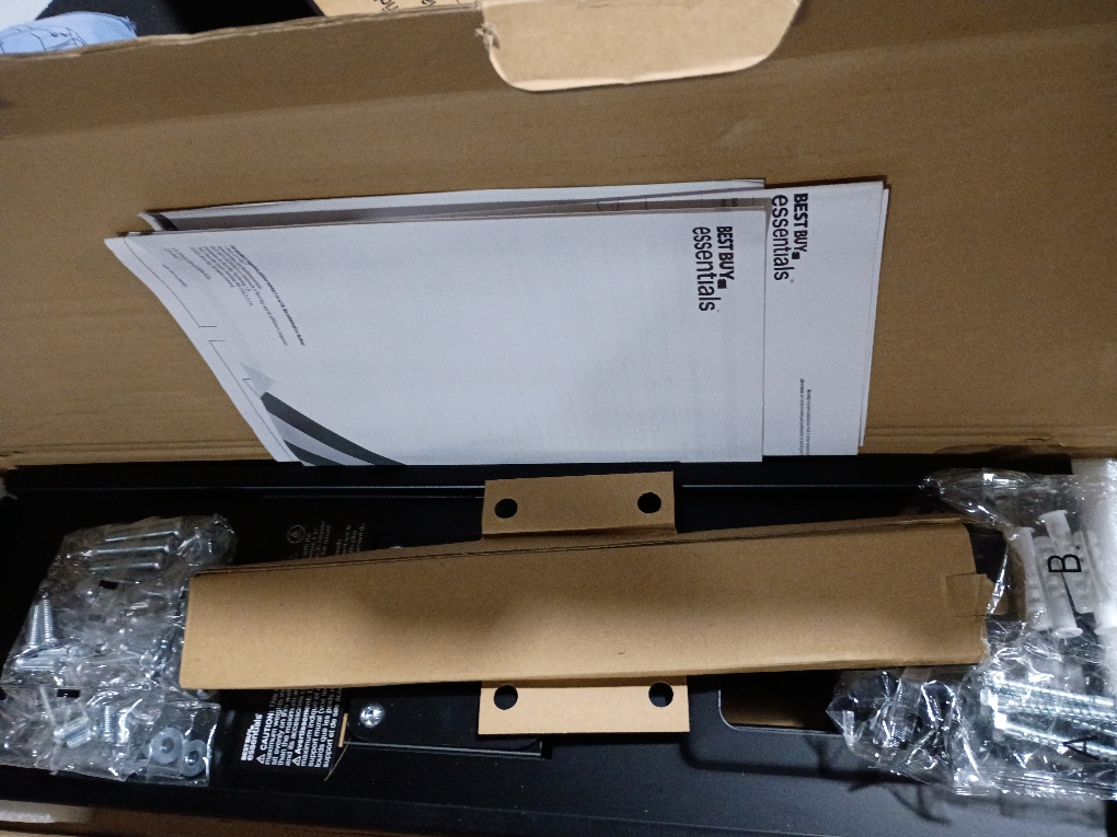 Best Buy Essentials - Full Motion TV Wall Mount for 47–84 TVs - Black