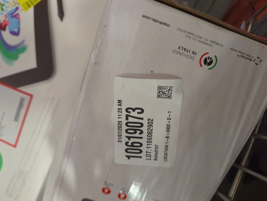 Manfrotto - Compact Advanced Smart 65 Tripod - Black