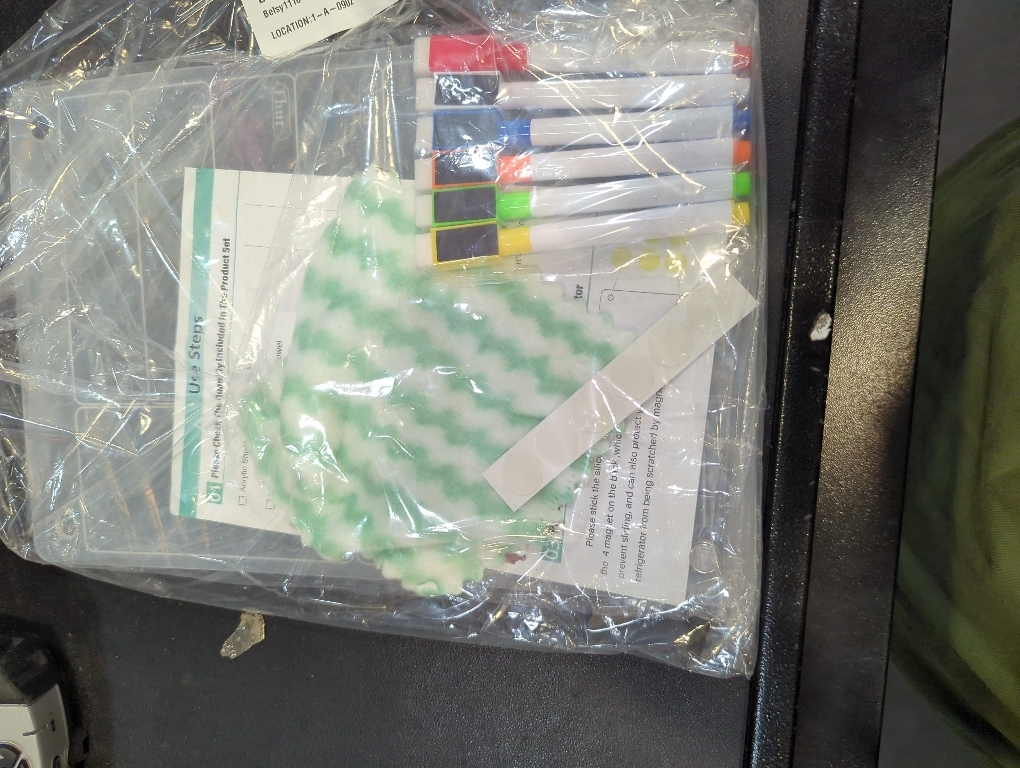 Acrylic Magnetic Meal Planner Menu Board for Kitchen Fridge w/ 8 Markers, Clear Refrigerator Weekly Dry Erase Calendar Planning Noteboard to Do/Grocery/Shopping List/Chore Chart/, 12x9