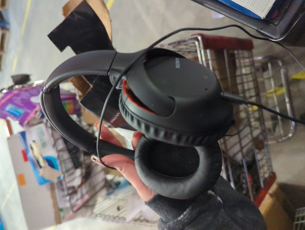 Sony Noise Canceling Headphones WHCH710N: Wireless Bluetooth Over The Ear Headset with Mic for Phone-Call and Alexa Voice Control, Black