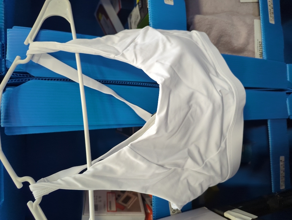 Size XL ..RUNNING GIRL Sports Bras for Women,Padded Strappy Sports Bras Criss-Cross Back Medium Support Sports Bras with Removable Cups