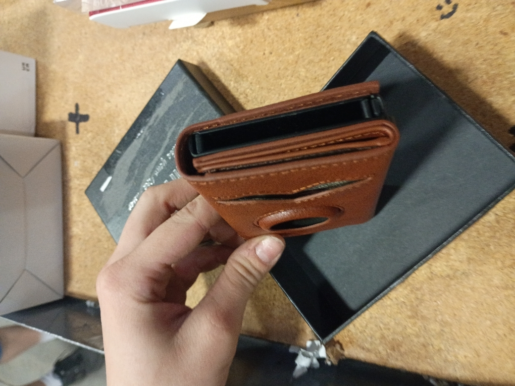 Airtag Wallet for Men,with Cash Pocket 2 ID Window 9-12 Cards,Metal Case Smart Slim Pop Up Credit Card Holder Flip with Magnetic Closure RFID Blocking Trifold wallet with Gift Box