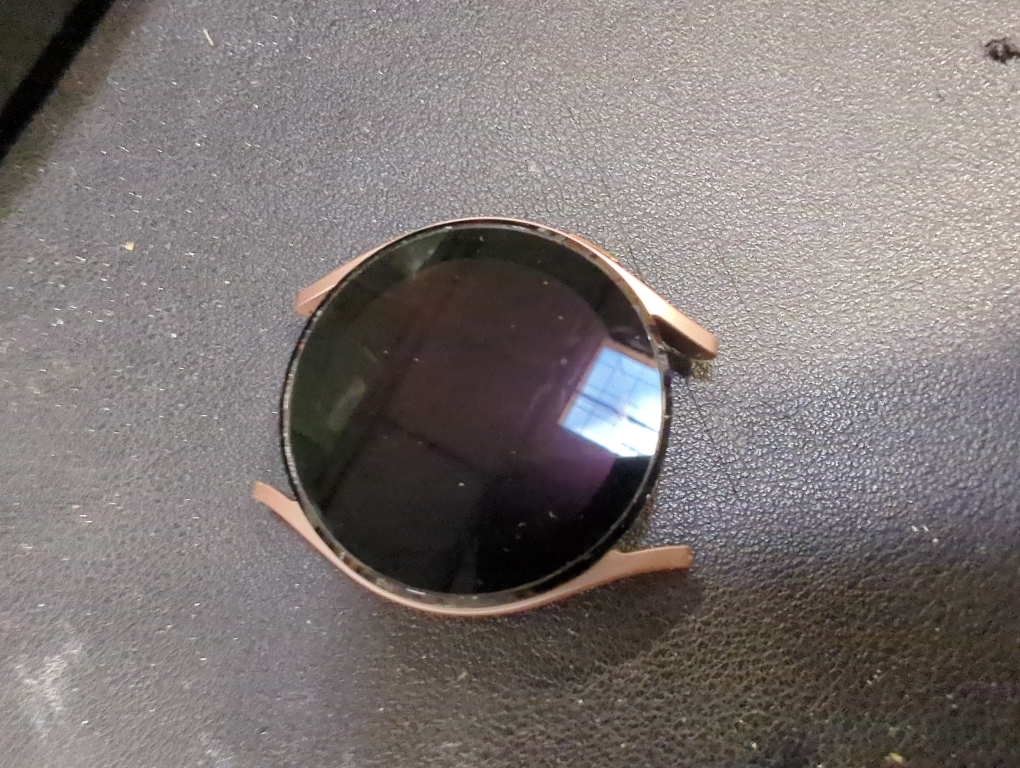 Samsung Galaxy Watch4 GPS   LTE, 40mm Pink Gold Aluminum Case