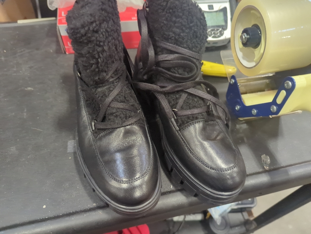 Size 8 Color Black Fur boots