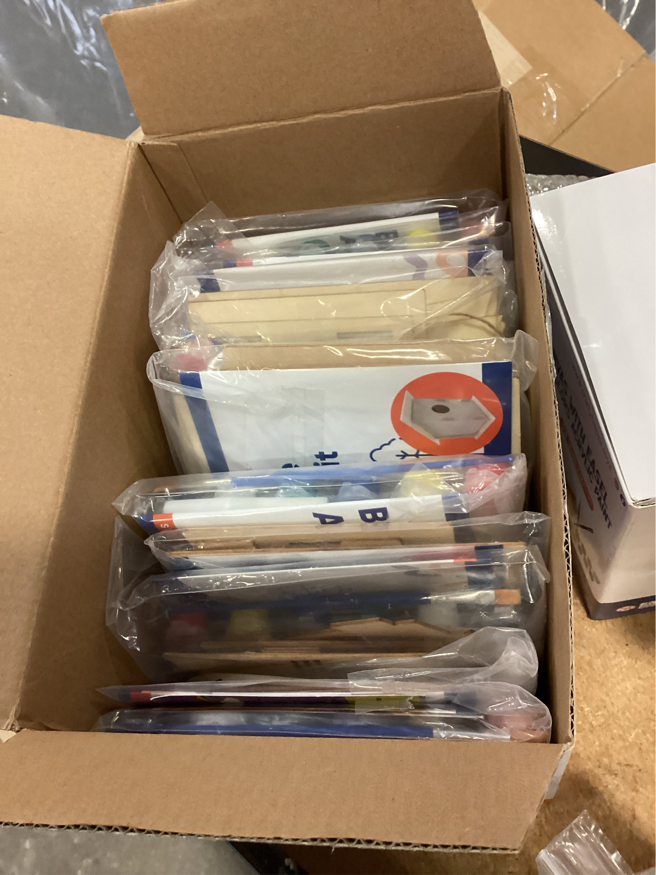 Birdhouse Kit - 15 Unfinished Wood Bird Houses for Children to Paint - Wood Craft Project Kits for Kids - Wooden Arts & Craft for Girls & Boys