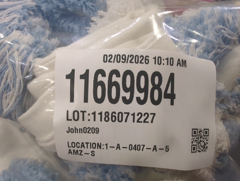 Set of 2 18x18 Inch Blue Cotton Woven Boho Throw Pillow Covers, Tufted Decorative Square Pillowcases Covers with Tassels for Couch Sofa Bed, Living Room Sofa, Farmhouse, 18x18 Inch Blue(2 pcs)