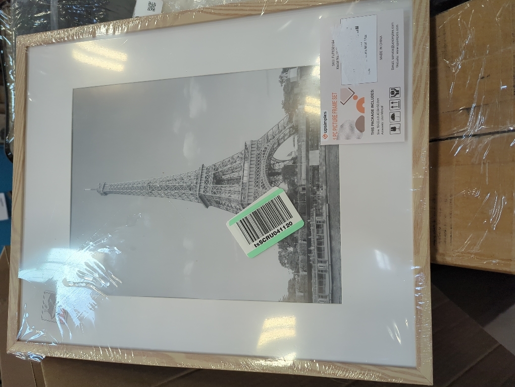 upsimples 11x14 Picture Frame, Display Pictures 8x10 with Mat or 11x14 Without Mat, Wall Hanging Photo Frame, Natural, 1 Pack