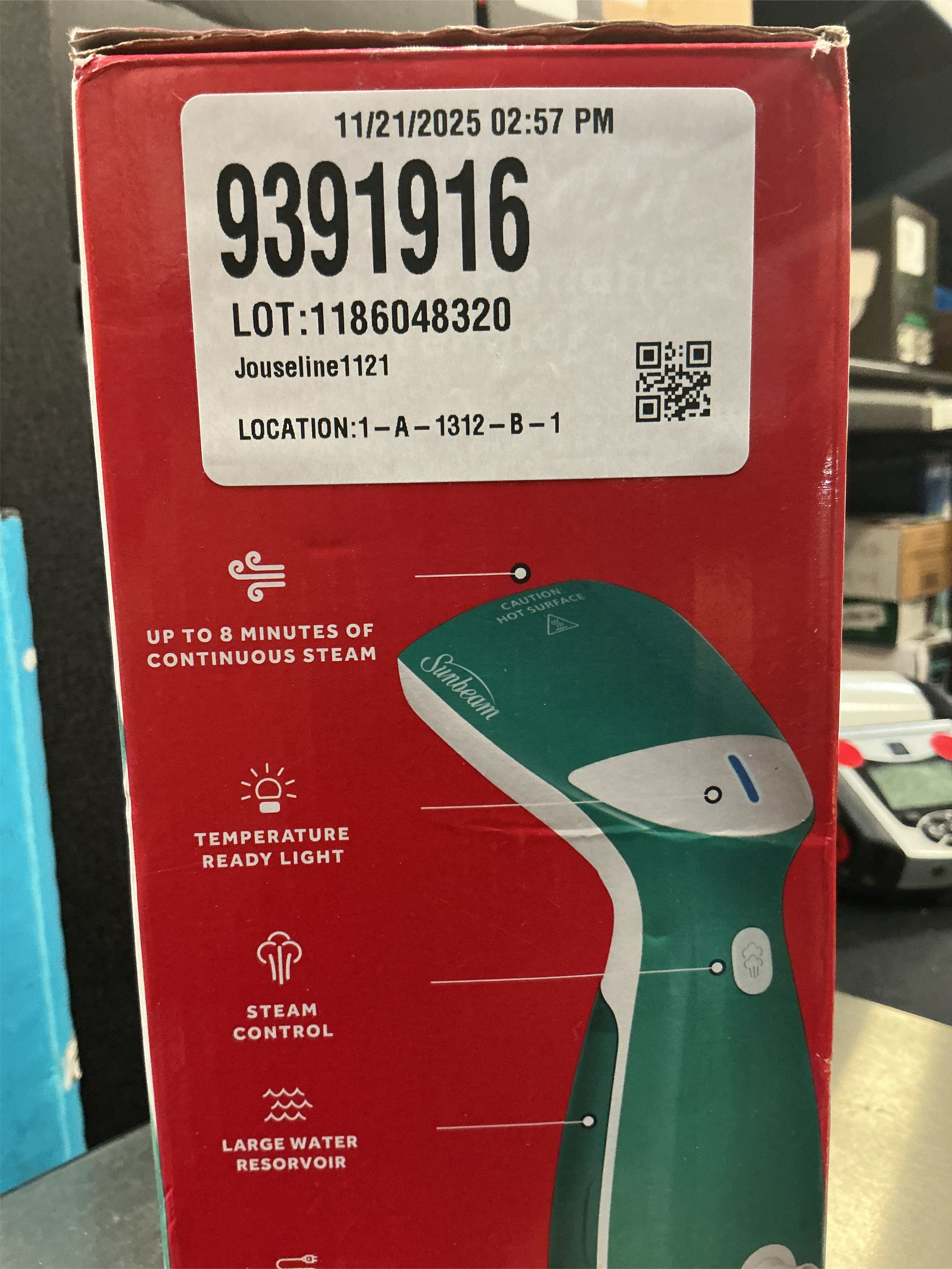 Sunbeam 1000W Compact Handheld Steamer with Brush Attachment