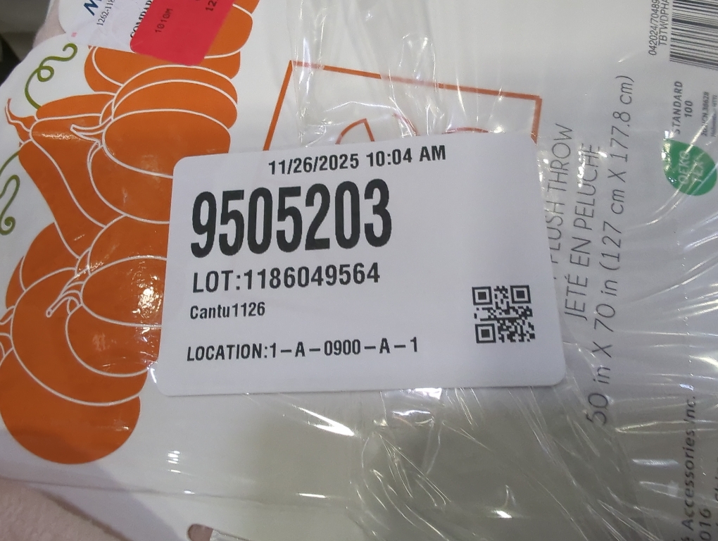 Deco Soft Plush Throw Pink Leaf and Mushroom Pattern