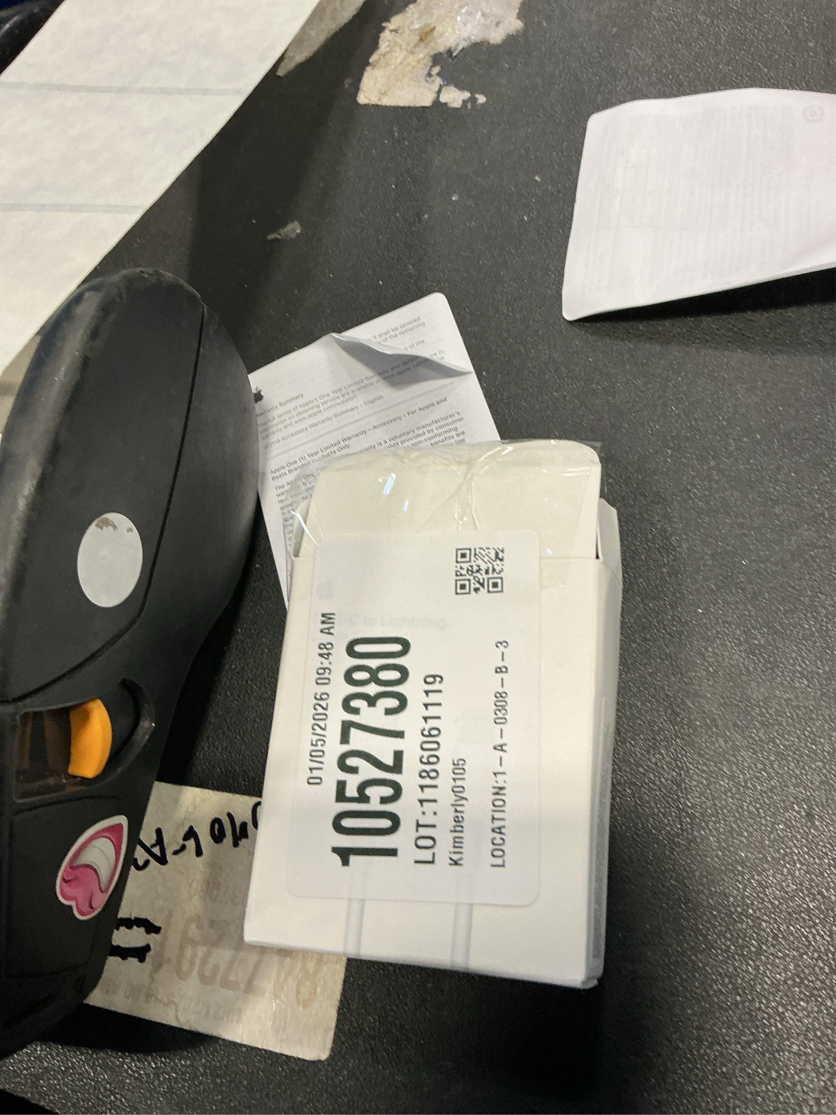 Apple USB-C to Lightning Cable (2 m)
