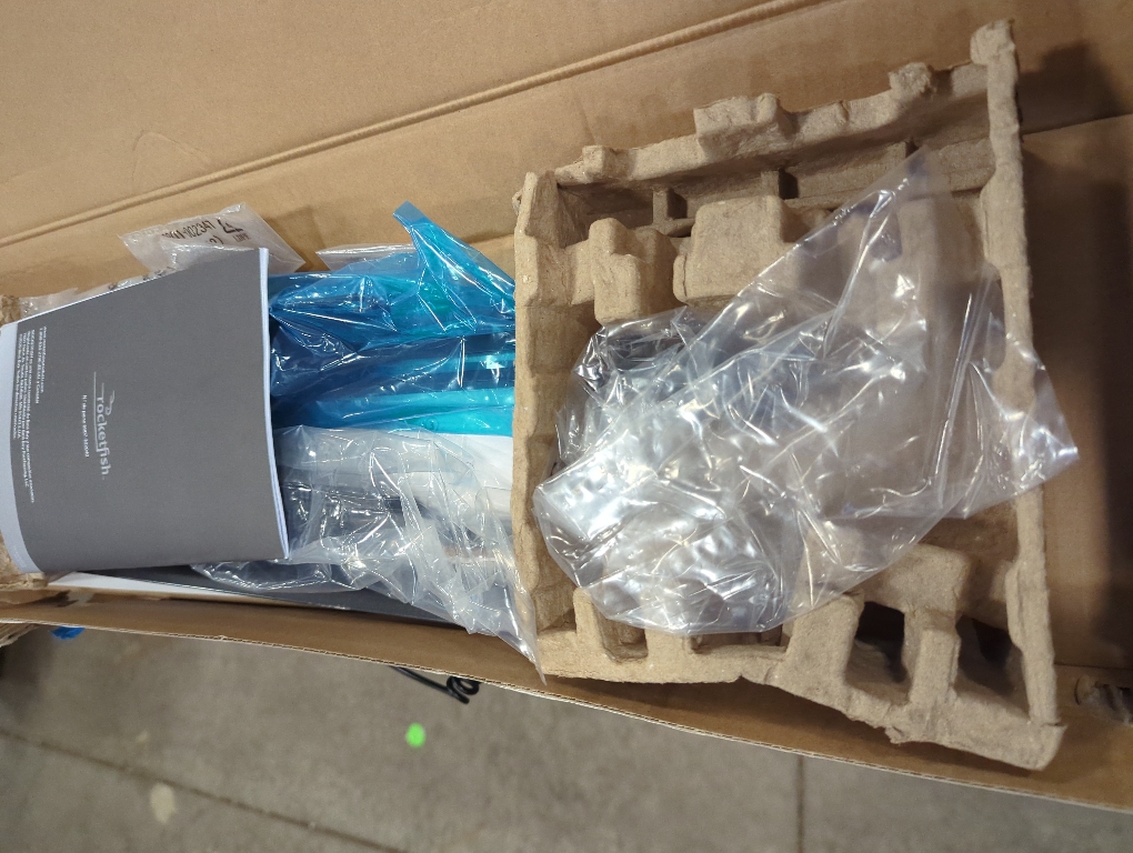 Rocketfish Tilting TV Wall Mount for 32–75 TVs - Wall Mount Bracket for TV - Full Motion Mount with Fingertip Tilt Technology - Mounting Bracket for Home Entertainment - Black