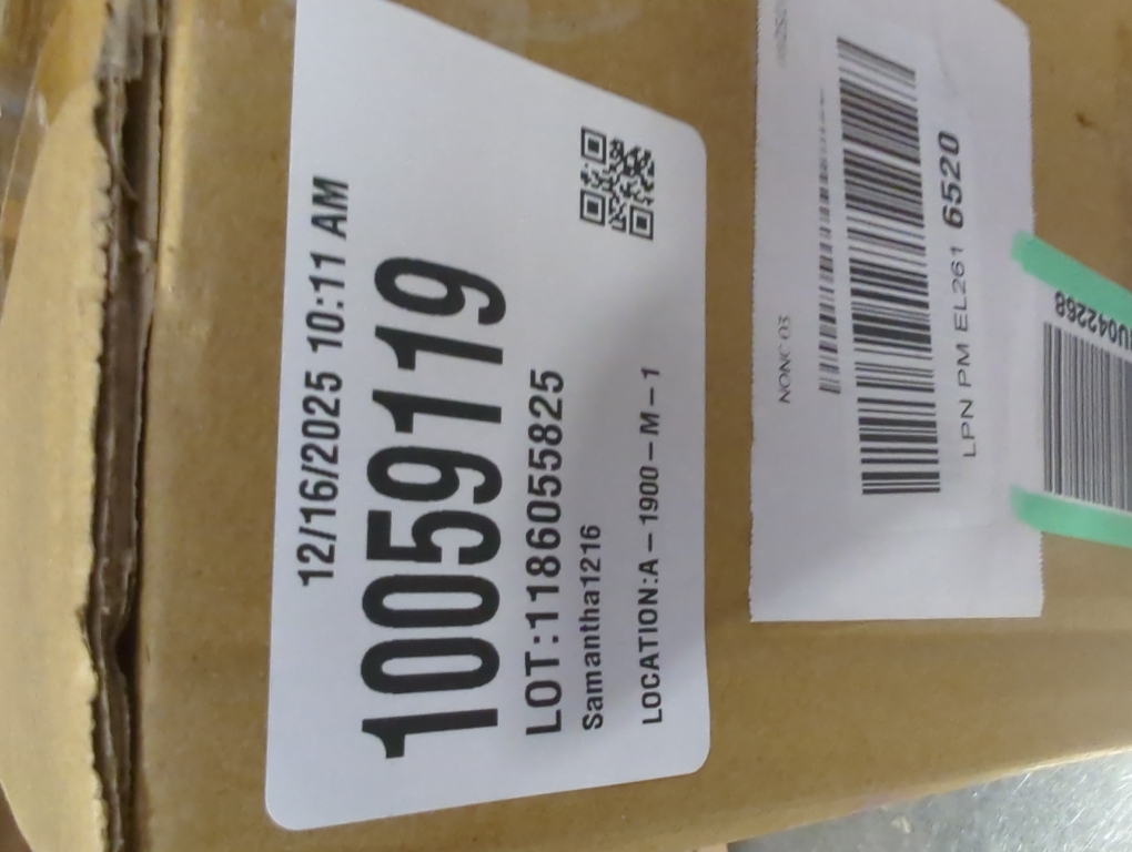 OGGI 4 oz Black/Silver Plastic/Stainless Steel Ice Bucket with Scoop