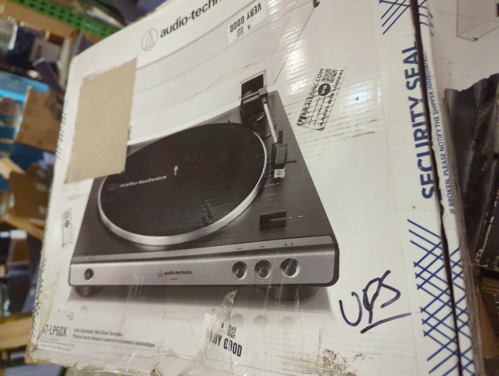 Audio-Technica AT-LP60X-GM Fully Automatic Belt-Drive Stereo Turntable, Gunmetal/Black, Hi-Fidelity, Plays 33-1/3 and 45 RPM Vinyl Records, Dust Cover, Anti-Resonance, Die-Cast Aluminum Platter