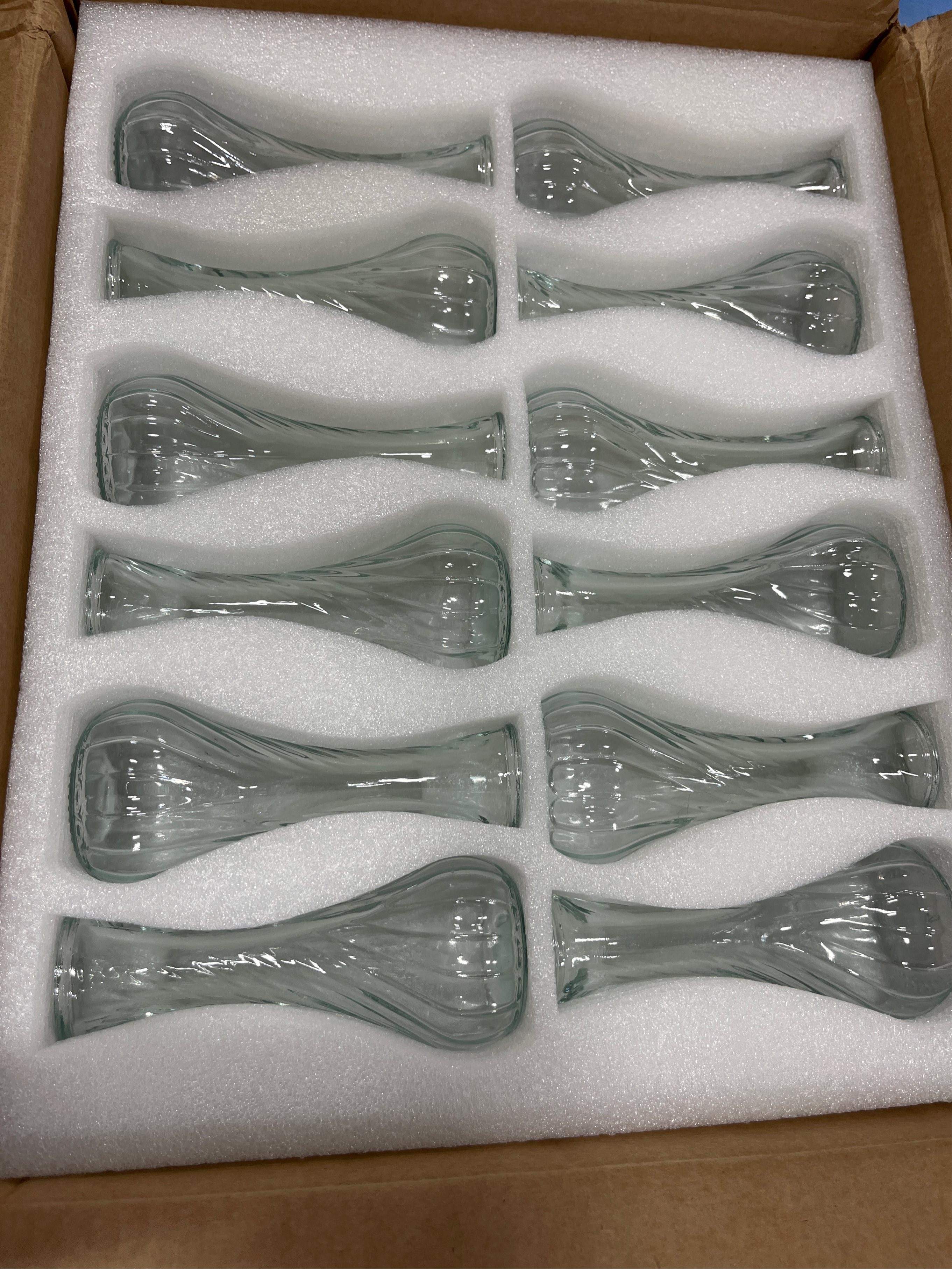 Glass Bud Vases in Bulk Set of 24, Small Glass Vases for Flowers Mini Clear Bud Vases for Centerpieces Vintage Vases for Wedding Home Table Decorations (missing 1)