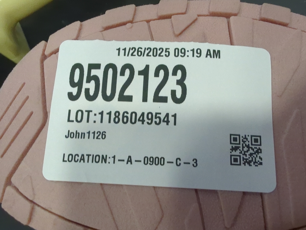 Size 3 Color Pink fuzzy slippers