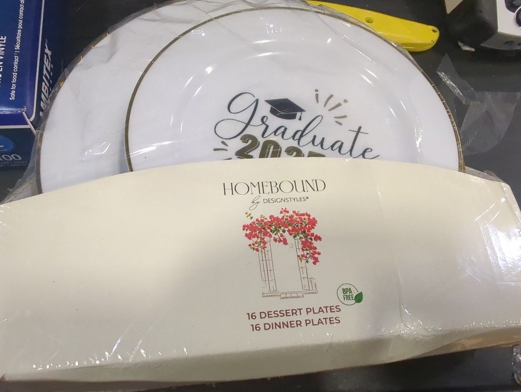 set of 32 graduation 2025 dinner and dessert plates