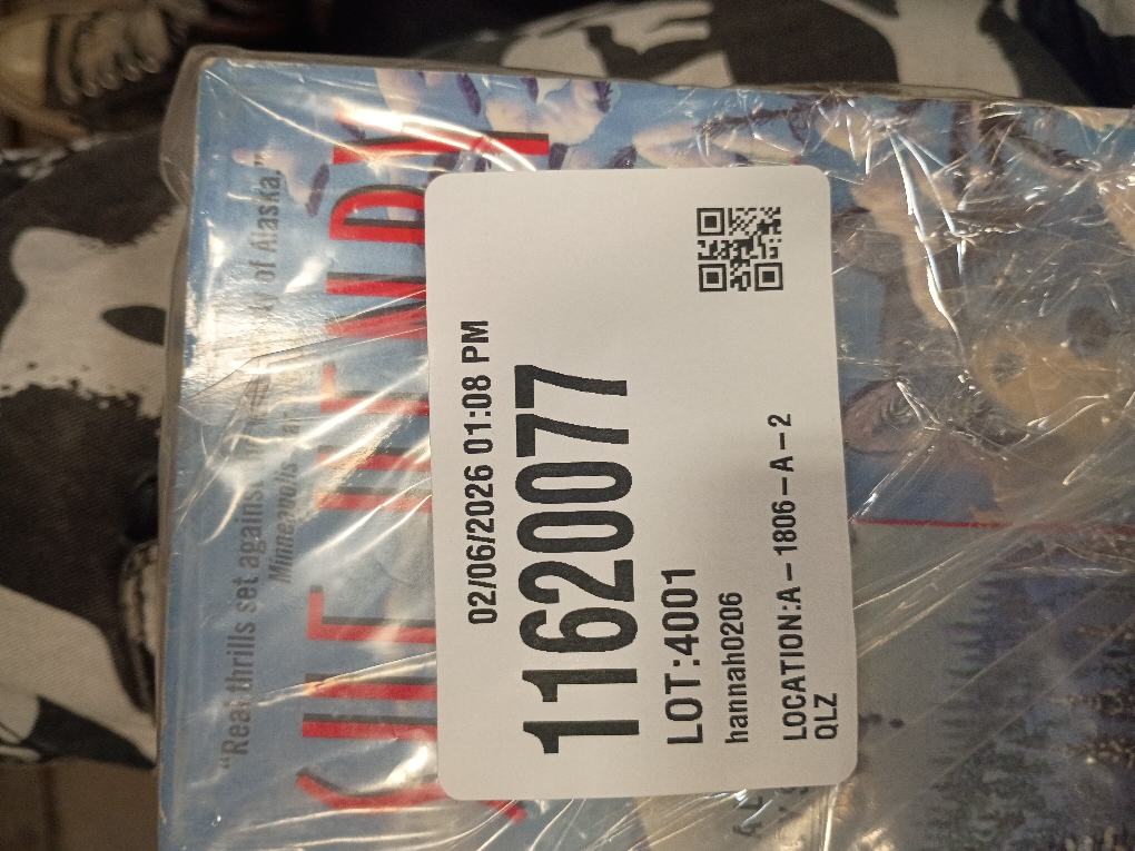 Deadfall: An Alaska Mystery Michael Crichton disclosure